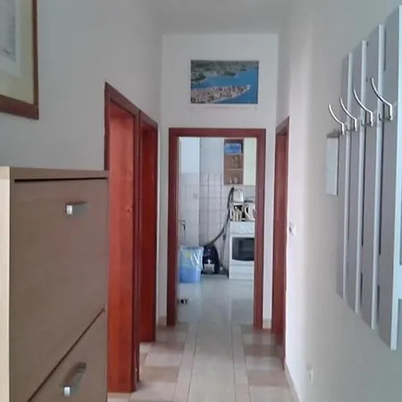 דירה Rab Oasis Retreat - 3 Bedroom