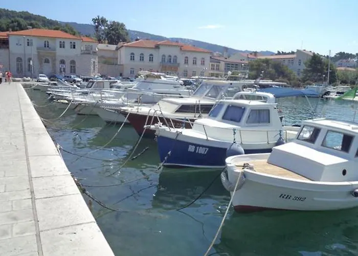 Apartman Rab Oasis Retreat - 3 Bedroom