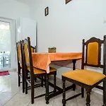 Apartmán Rab Oasis Retreat - 3 Bedroom