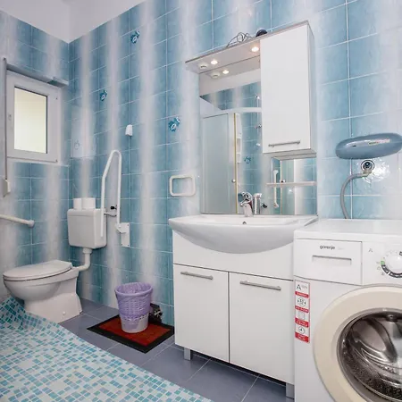 Rab Oasis Retreat - 3 Bedroom Palit