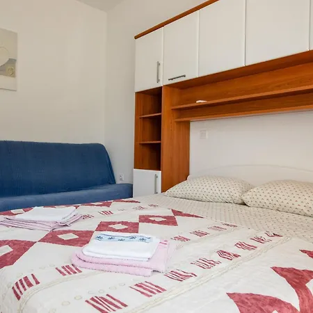 Rab Oasis Retreat - 3 Bedroom Apartment