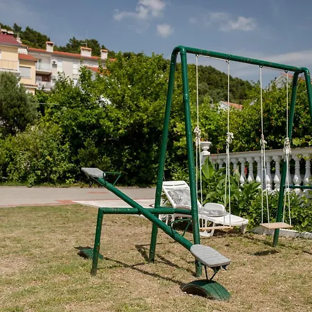 Apartment Rab Riviera Retreat - 3 Bedroom Apartment Palit